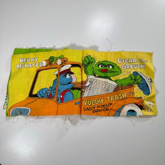 3/$20 VTG 1979 Your Friends From Sesame Street Random House Cloth Picture Book - Picture 6 of 9